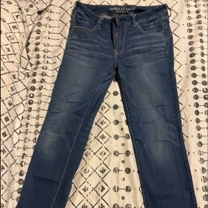American Eagle Super stretch sz 12 jegging great condition mid rise